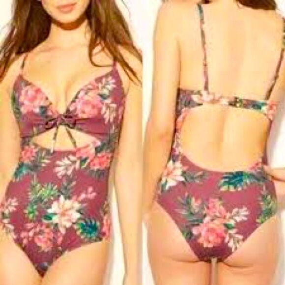 Shade & Shore Underwire Keyhole Tie Front Floral One-Piece Swimsuit 38DD - Picture 1 of 9
